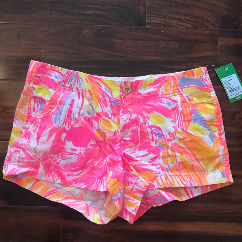 Lilly Pulitzer NWT Kerrie Short In Sun Splashed